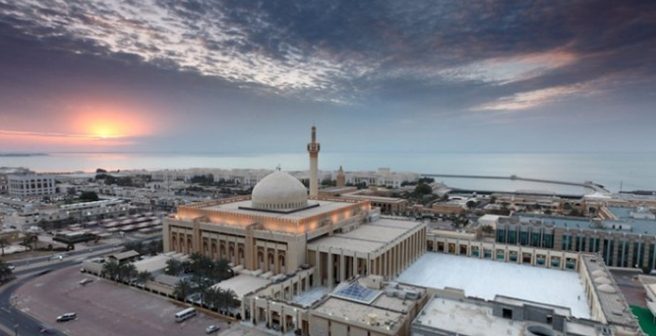 MƏHKƏMƏ: “SƏSGÜCLƏNDİRİCİ İLƏ AZAN OXUNMASI DİNİ AZADLIQDIR”