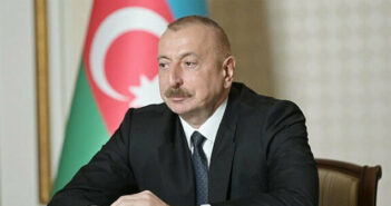 PREZİDENT GƏNCƏDƏ ERMƏNİSTANIN RAKET HÜCUMLARININ SƏBƏB OLDUĞU CİNAYƏT SƏHNƏLƏRİ İLƏ TANIŞ OLUB